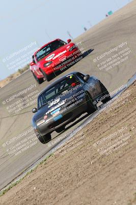 media/Apr-30-2022-CalClub SCCA (Sat) [[98b58ad398]]/Group 5/Race (Outside Grapevine)/